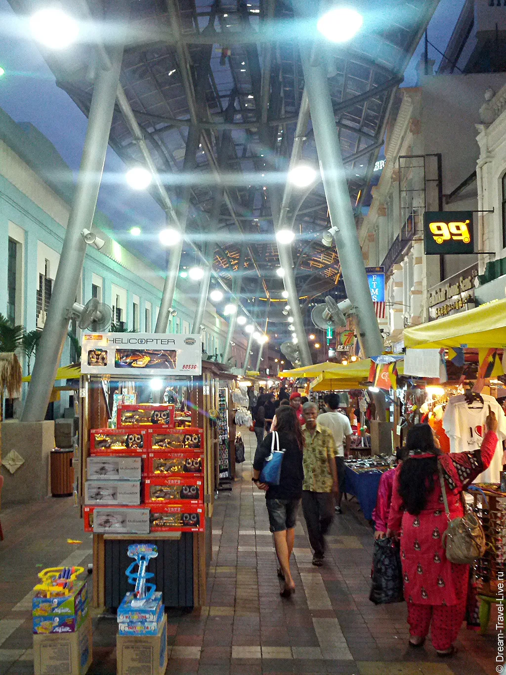 Крытая улица Kasturi Walk у Central Market в Куала‑Лумпуре